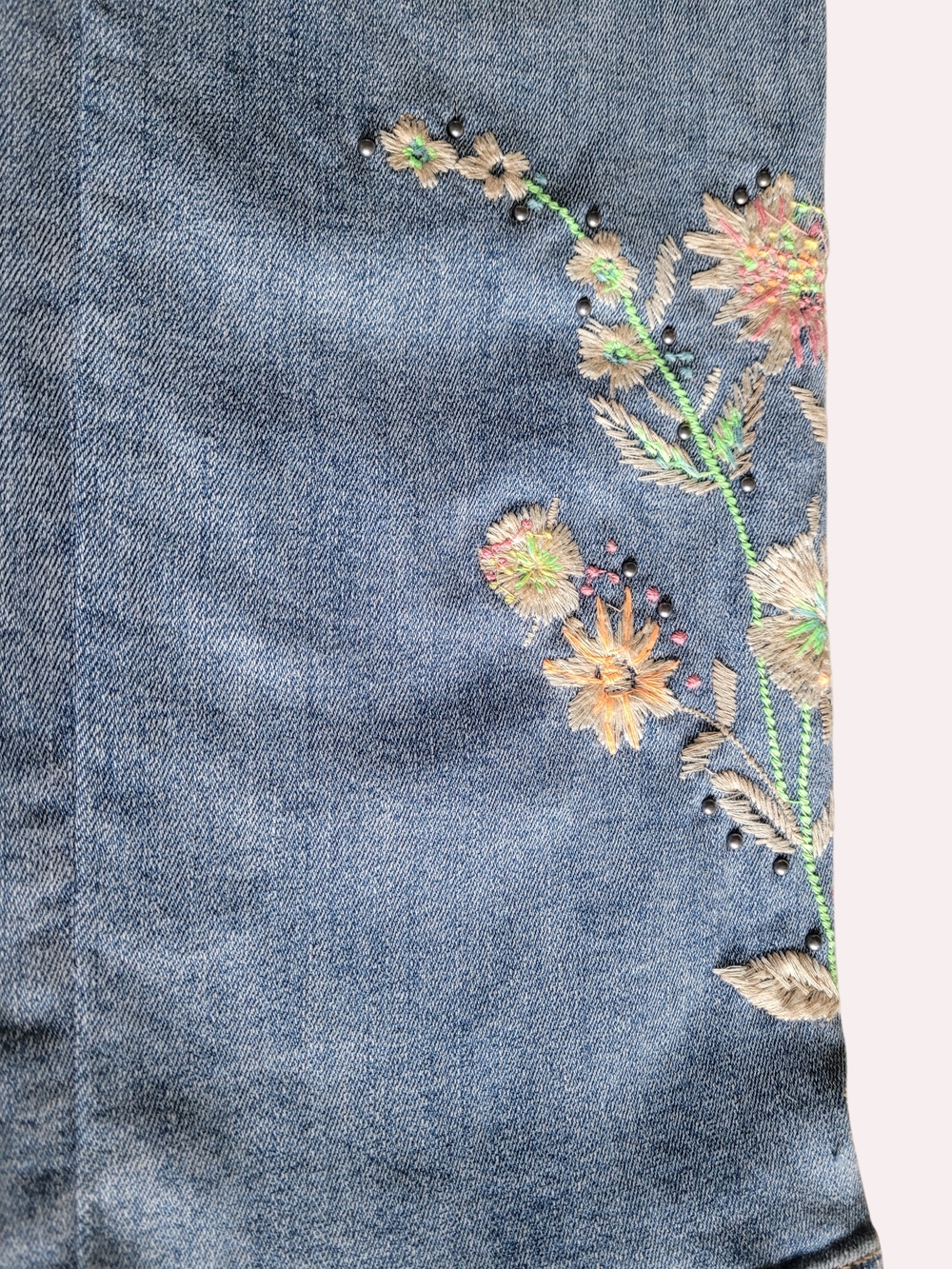 Lucky Brand Embroidered Floral Jeans Boho Festival Mid Rise 14 Straight Legend - Picture 3 of 12